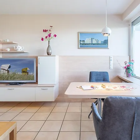 Haus Nautic, 319 *