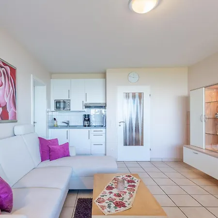 Haus Nautic, 319 Apartment